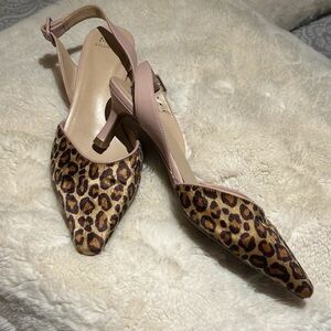 Elegant Leopard Print Slingback Heels